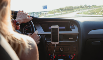 ¿Cómo puedes tener internet en tu coche? | Finetwork