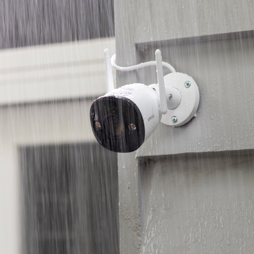 Cámara Wifi Imou 2 Megapixel - Color Night Vision / Flash disuasorio - Lente 2.8 mm - IR 30 m - Detección inteligente de humanos - Audio bidireccional - Apta para exterior IP67